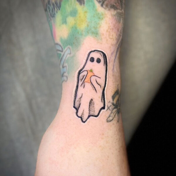 tattoo_ghost_holding_pumpkin