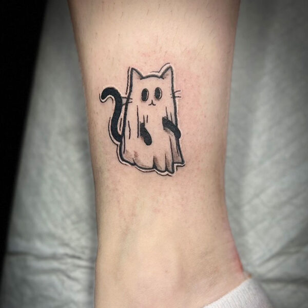 tattoo_sticker_cat_wearing_ghost
