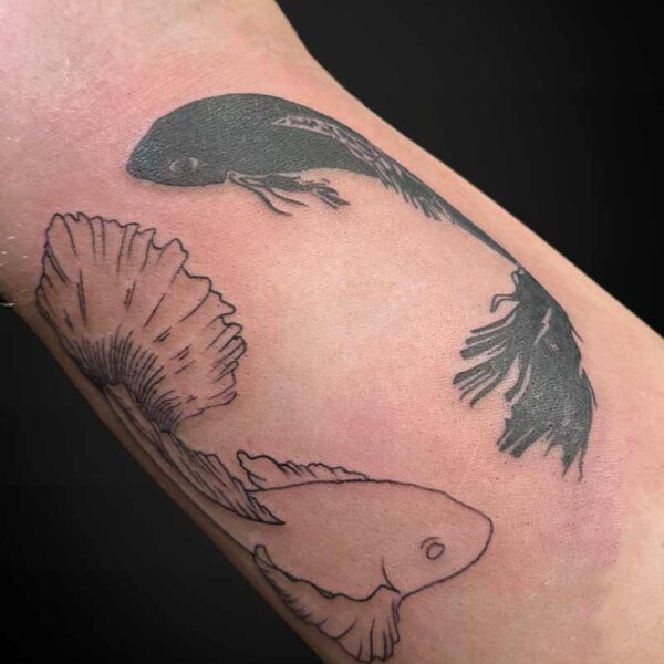 illustrative-tattoo-fish-yinyang