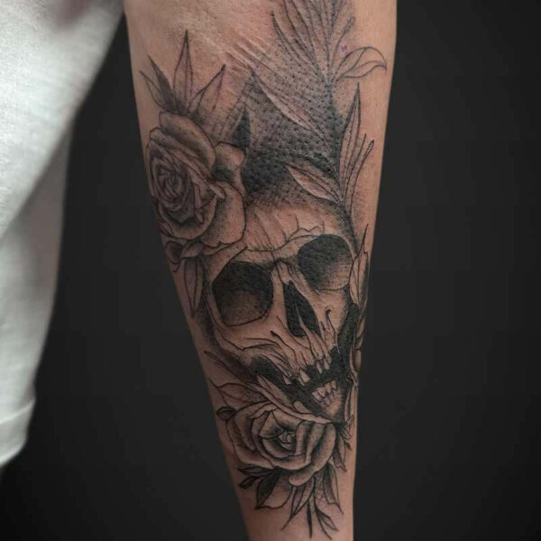 illustrative_-attoo-skull-roses