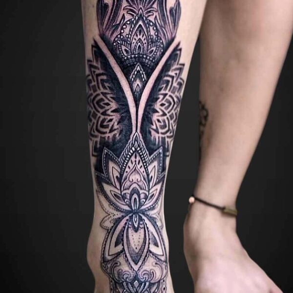 mandala-tattoo-leg-sleeve