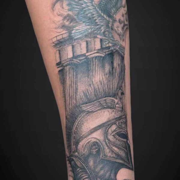 realism-tattoo-roman-soldier-colosseum