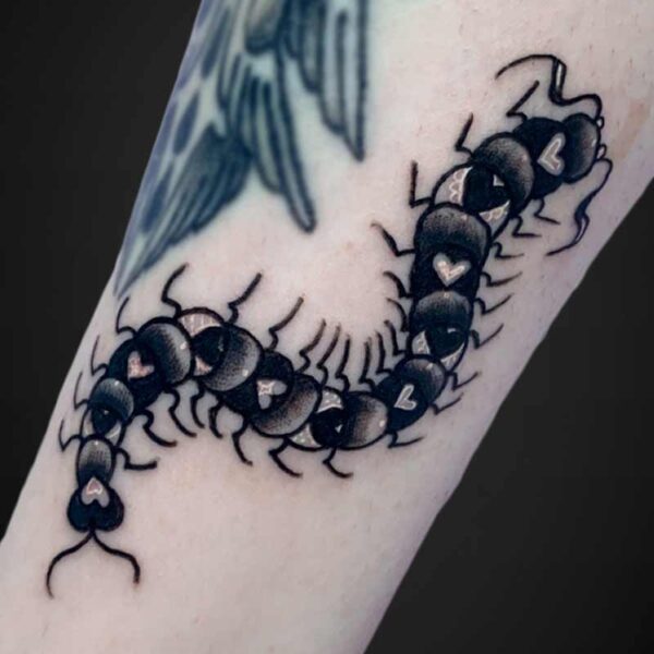 black-grey-tattoo-centipede-hearts