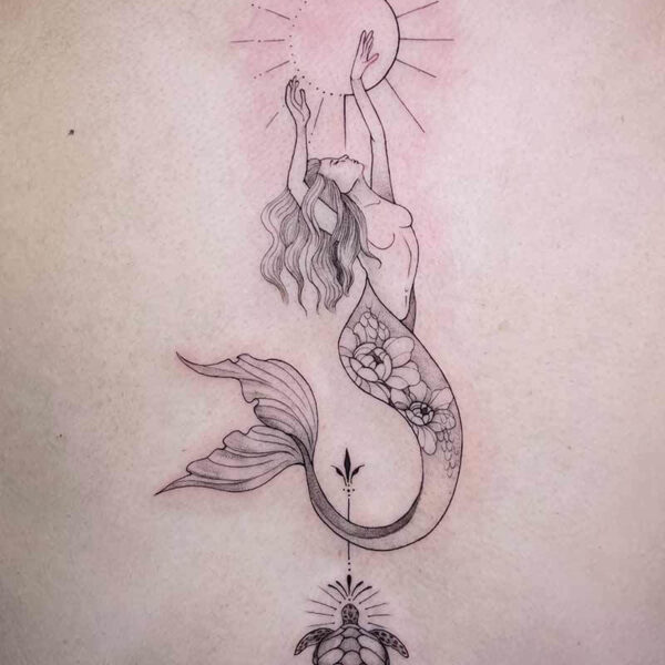 fineline-tattoo-mermaid-sun-turtle fineline-tattoo-mermaid-sun-turtle