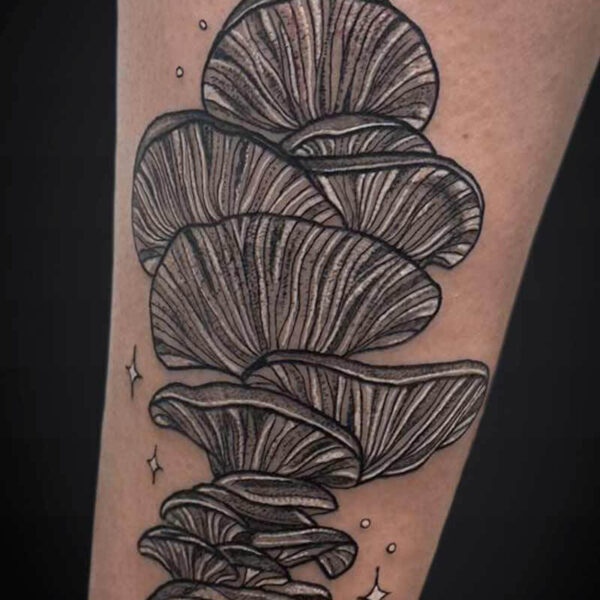 illsutrative-tattoo-fungi-sparkles illsutrative-tattoo-fungi-sparkles