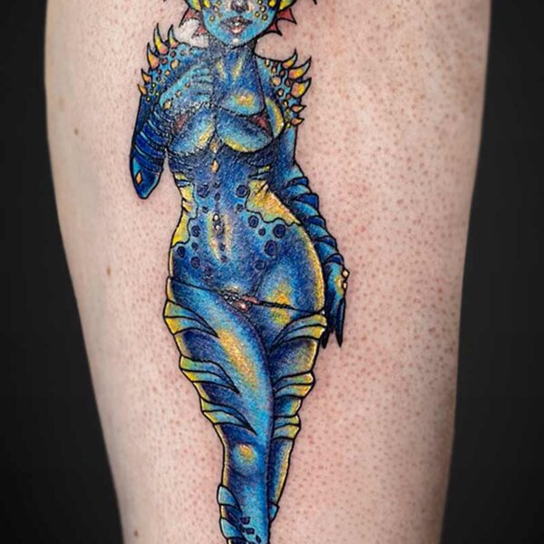 tattoo-blue-yellow-alien-woman