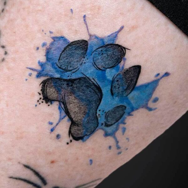 illustrative-watercolour-tattoo-paw-print illustrative-watercolour-tattoo-paw-print