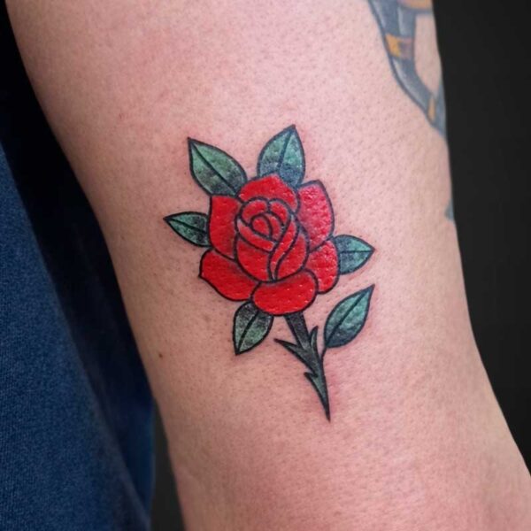 american-traditional-tattoo-rose