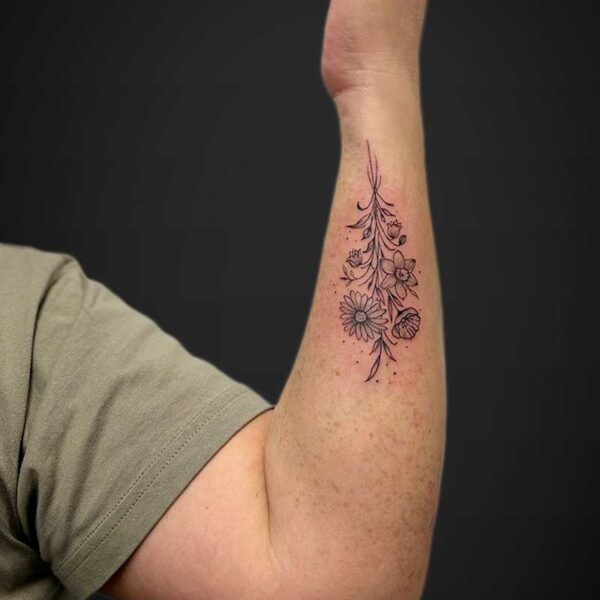 fineline-tattoo-flowers