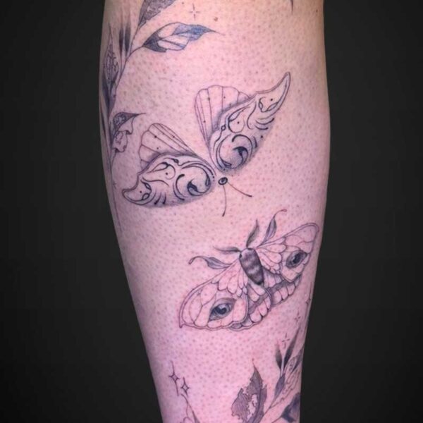 fineline-tattoos-leaves-moths-stars