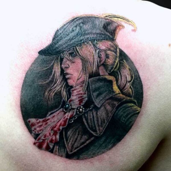 Circular tattoo showing a woman in a historical outfit in profile, wearing a wide hat and scarf on the shoulder.