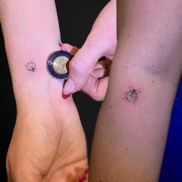 microrealism-tattoos-ladybugs