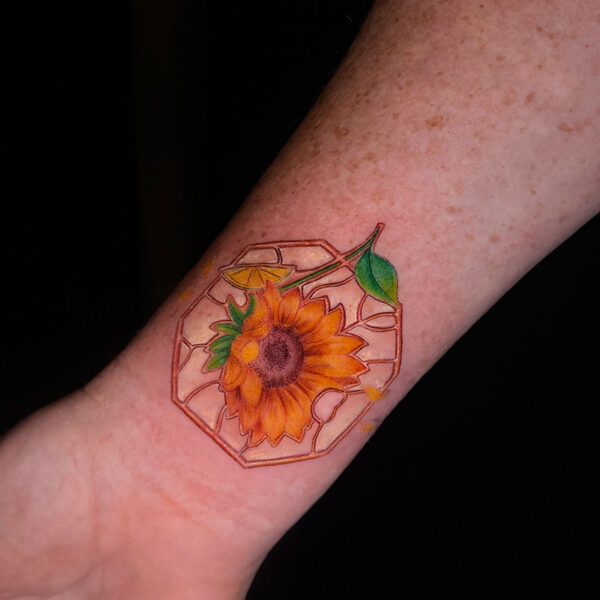 realism-tattoo-sunflower-stained-glass