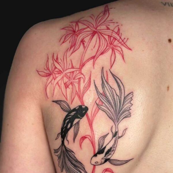 julia koi and red spider lily back tattoo Koi fish and red spider lily shoulder blade tattoo by Julia at Atticus Tattoo, Calgary